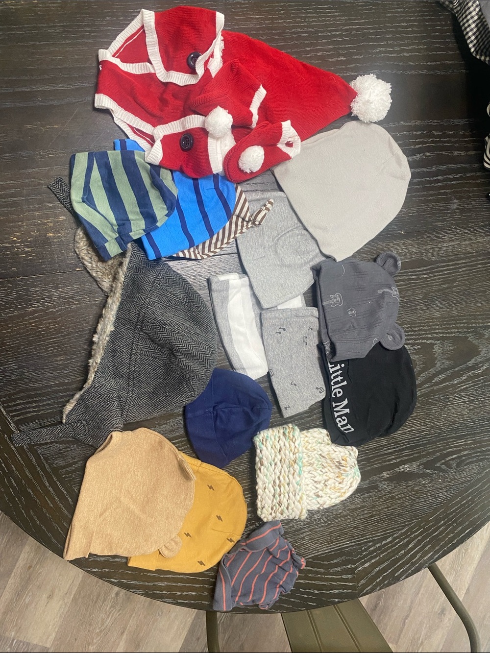 Baby hats and Santa set